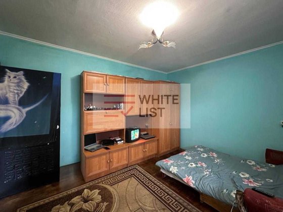 Продаж 1 к район Зеленого ринку Чернівці