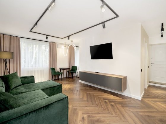 2 кімнатна квартира супер ремонт меблі техніка Центр Круг Жабинського Чернигов