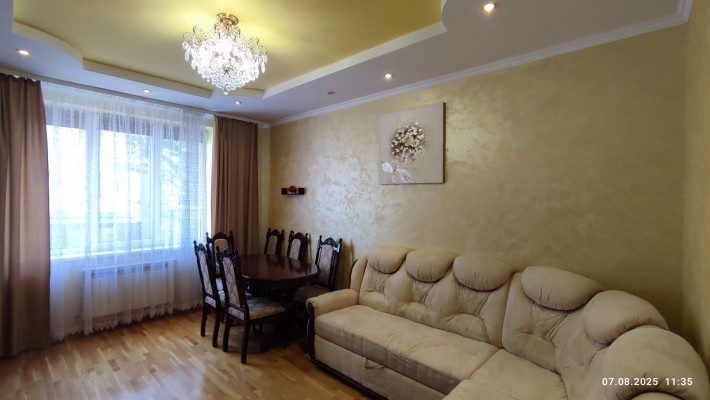 Продаж 2 кім квартири в ЖК Вишневий Ужгород - фото 1