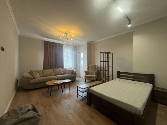 Продаж 1.5к/Історичний Центр/вул.Кафедральна Ужгород