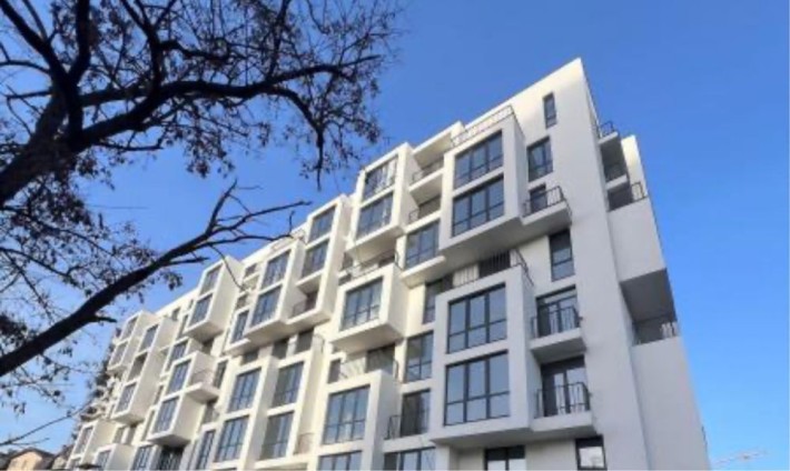 Продається 2-х кімнатна чорнова квартири. ЖК B4 - фото 1