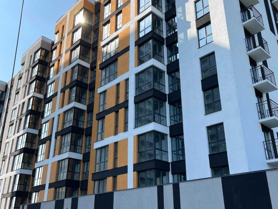 Центр,  ж/к Рiдний дiм, 1-СЕКЦИЯ , 6/10к, 1ком  41м2, Е-ОСЕЛЯ Черкассы