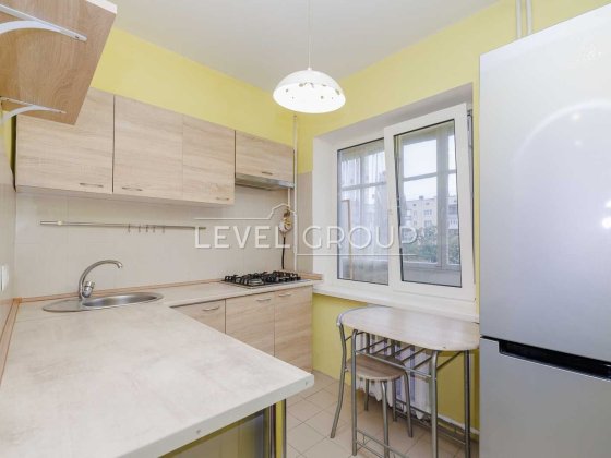 Продаж 1-кім з ремонтом, вул. Олега Мудрака,23Б, Святошинський. Академ Киев