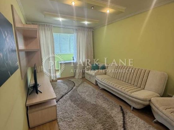 Позняки Продаж 3к квартири з ремонтом Ахматовой 16в Киев