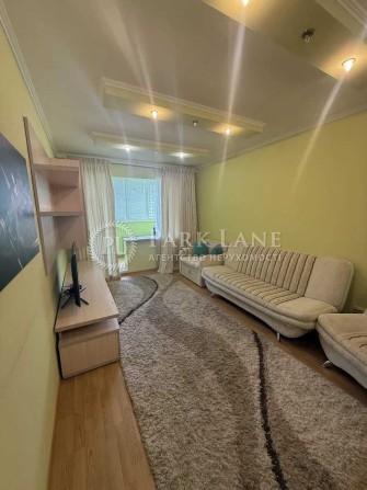 Позняки Продаж 3к квартири з ремонтом Ахматовой 16в - фото 1