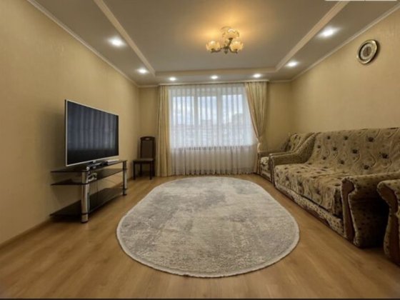 Чотирикімнатка квартира вул. Юрія Клена Винница