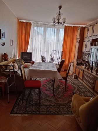 Продаж 3кв. 94м. Центр. Печерськ. Вул. Омеляновича-Павленко 19 Вільна. - фото 1