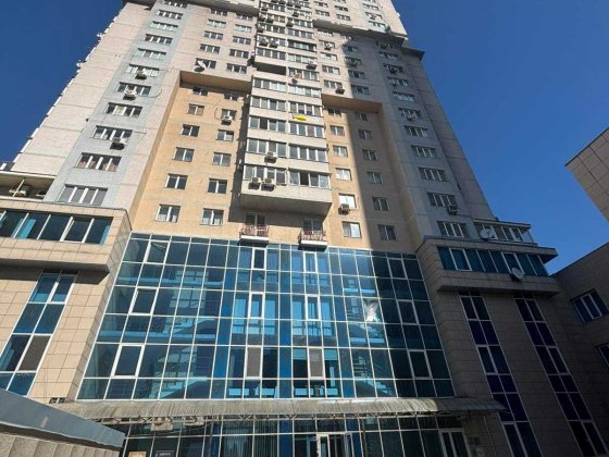 Видова 3 кімнатна квартира по вул. Шумського 1 Киев