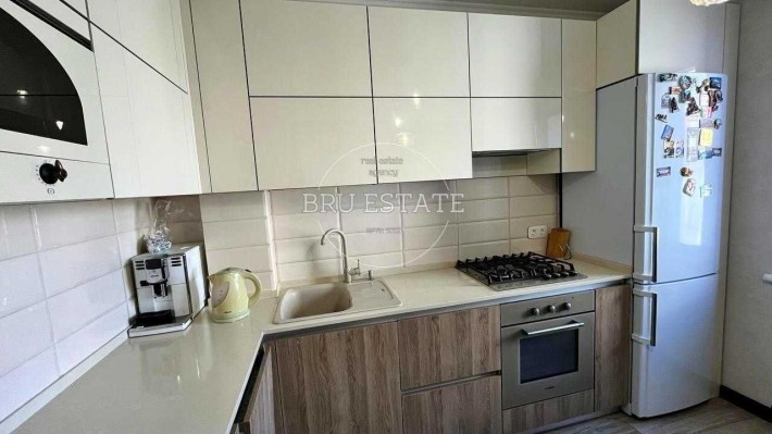 Продам 3 к квартиру на Позняках пр-т Григоренко Дарницький Осокорки - фото 1