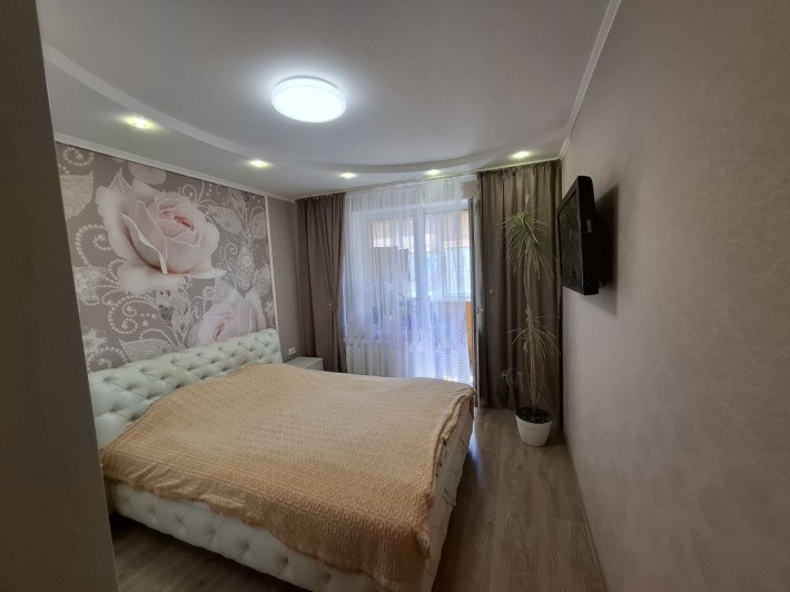 Продаж 3-кімнатної квартири на вул. Келецька, 126 Вишенька, - фото 1