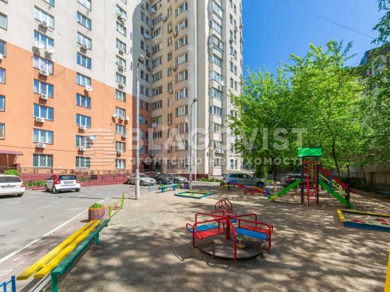 Продаж Лобановського 126-Г Деміївка Голосіївський р-н Киев