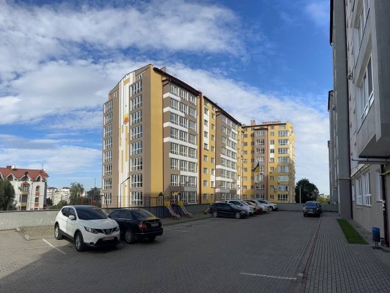 Продається 3 кімн. новобудова з шикарним краєвидом Черновцы