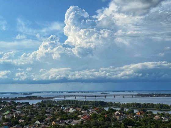 Продаж ВИДОВОЇ 2к.кв в центрі міста! Черкаси