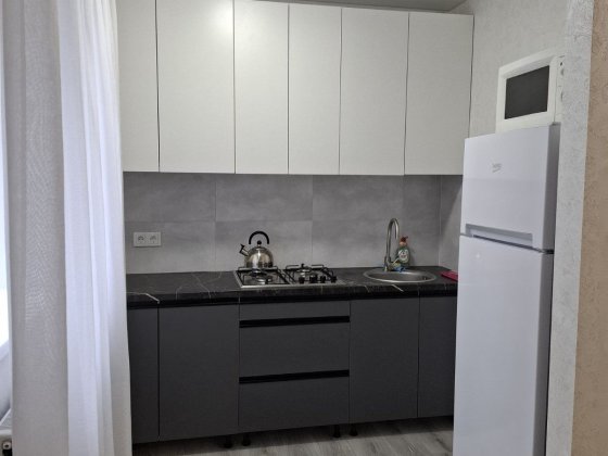 Продам 3 кімнатну квартиру, рн. Замостя,  вул. Антоновича . Винница