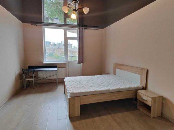 Продам 1 кімн з ремонтом Лікоград Ю. Здановської 50/2 Киев