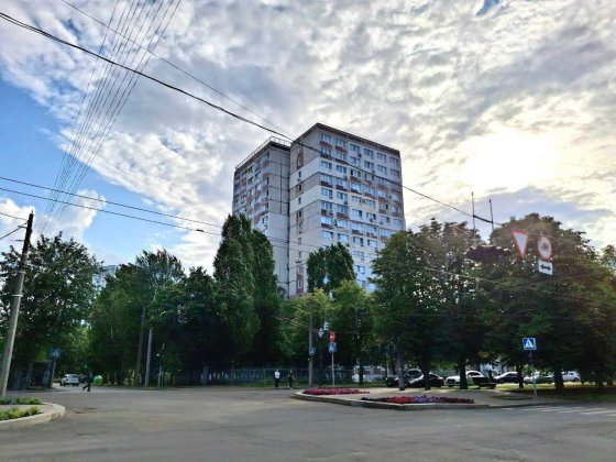 Продаж Без %  Покупцю  2 ком. центр вільна видова Черкаси