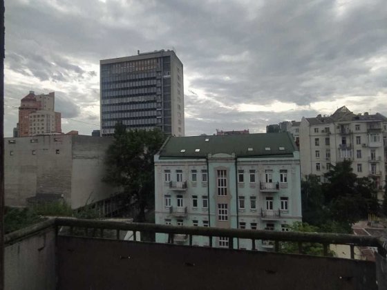 Продаж квартири історичний центр Еспланадна Печерськ Сталінка ТОП Киев