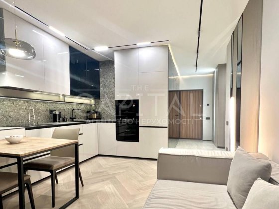 Продаж квартири, вул. Столичне шосе, Голосіївський р-н Киев