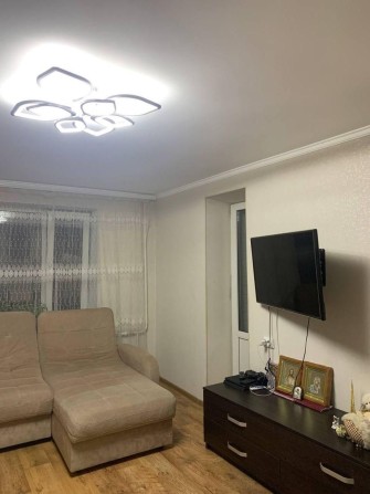 Терміновий продаж! 2-кімнатна квартира на проспекті Космонавтів! - фото 1