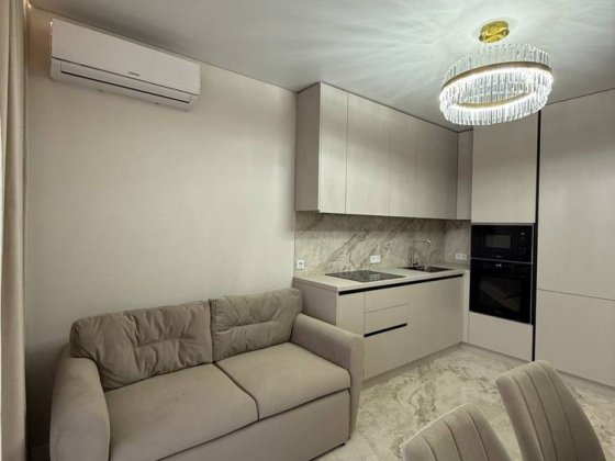 Продаж чудоаої просторої квартири поряд з парком Ужгород