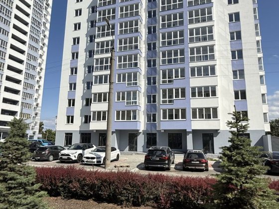 Продаж квартири 2-х кім. по вул.Б.Хмельницького-вул.Гоголя Черкаси