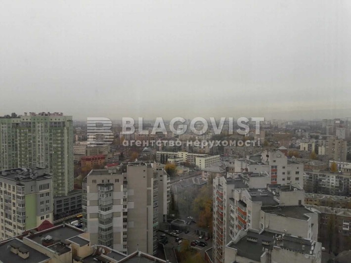 Продаж видової 2к кв на Освіти 16 КНУіБА КІСІ - фото 1