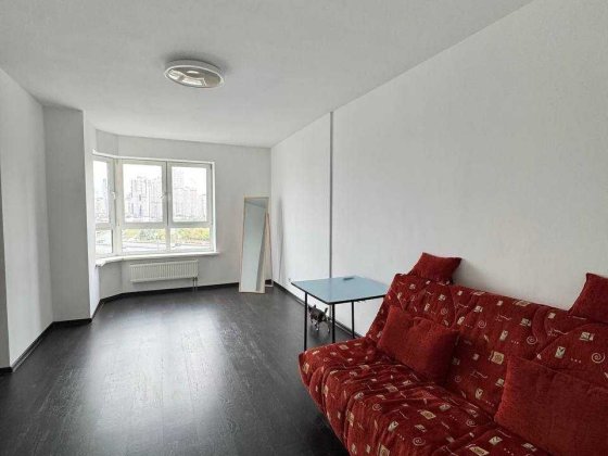 продаж 2к квартири, 70 м2, вул.О.Мишуги 2, метро Позняки Киев