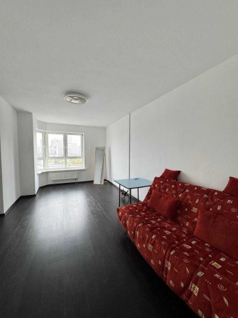 продаж 2к квартири, 70 м2, вул.О.Мишуги 2, метро Позняки - фото 1