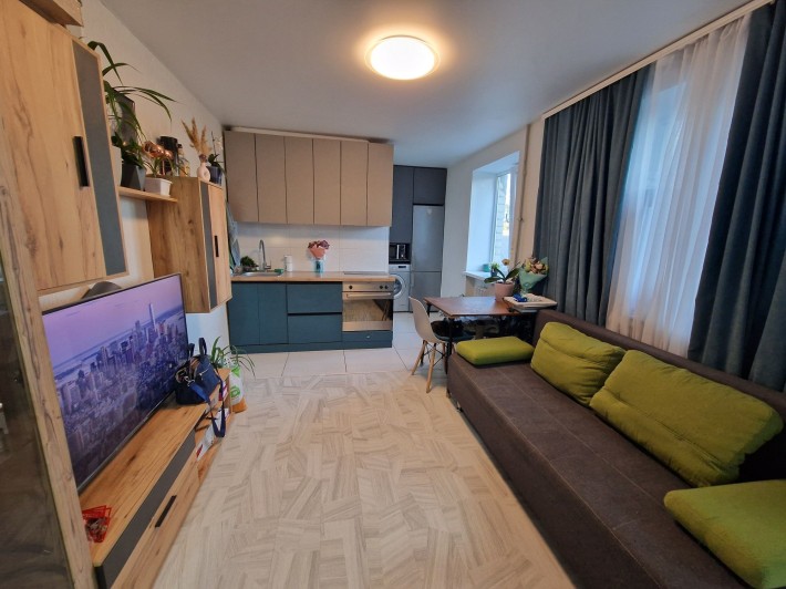 Продам 1к Слобожанский угол Калиновая во дворах - фото 1