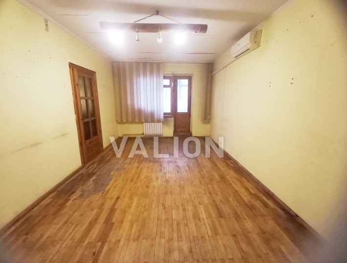 Без % Продаж 5-кім. кв., вул. Васильківська, 38, метро Васильківська - фото 1