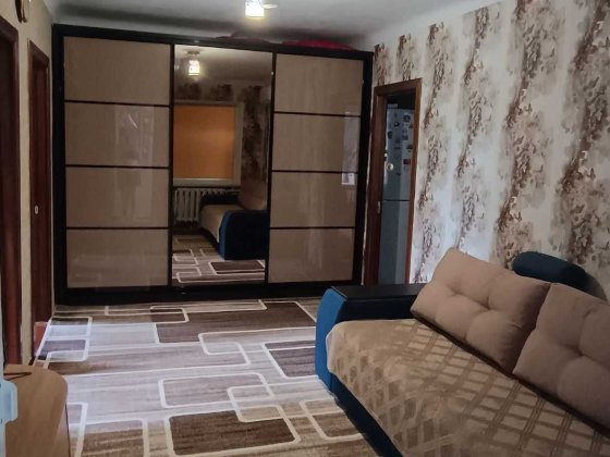 Продаж гарної 3-кімн. не великої квартири р-н Миру Черкаси