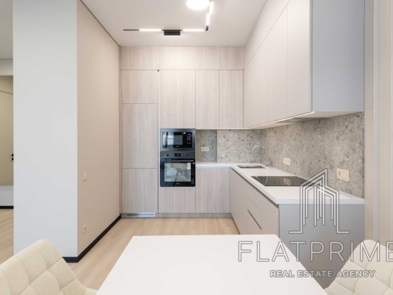 Продається 1 кім квартира в ЖК Crystal Park Tower (є генератор) Київ