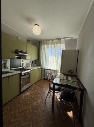 Продаж двокімнатної квартири Київ. Святошинський рн. - фото 1