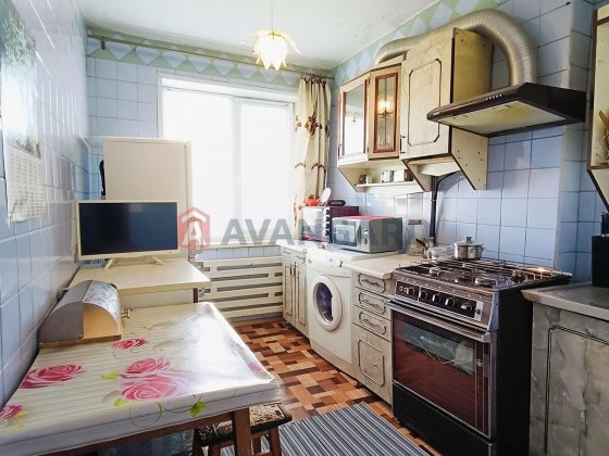 Продам 3-х ком. квартиру на ж/м Покровский (Парус, Красный Камень)! Днепр