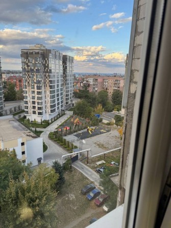 Продам 2 комнатную  квартиру район Дафи - фото 1