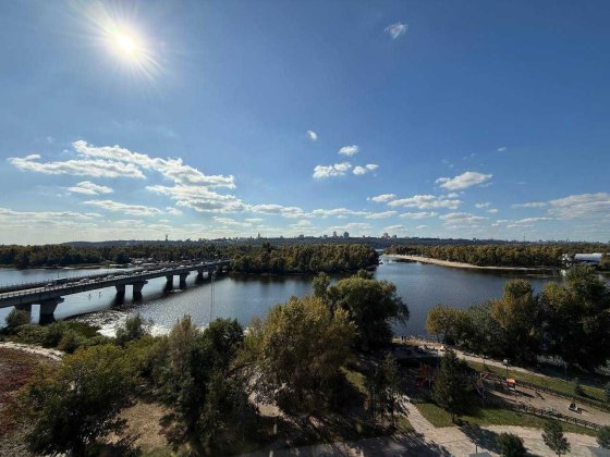 Сонячна Рів'єра метро Лівобережна, від власника вид на ПОДІЛ Киев