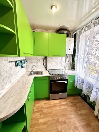 Продажа 4к квартиры 65м р-н пр. КИРОВА Отличное состояние - фото 1