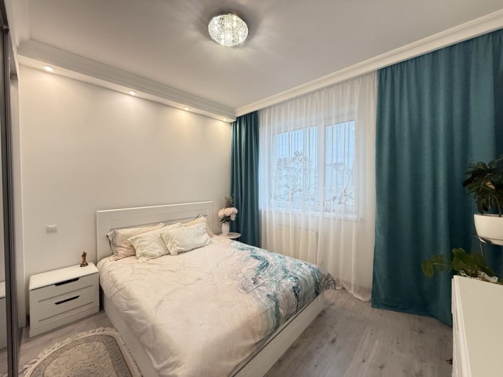 Шикарна 2 кімнатна квартира В ТОПОвій локації на Поділлі - фото 1