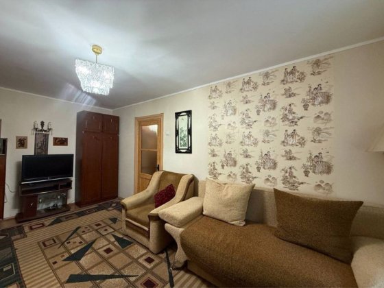 2к Центр Цегла єВідновлення Постанови купити двокімнатну квартиру!