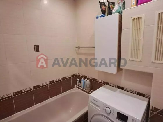 Продам 3-к квартиру ж/м Приднепровск по ул. Немировича-Данченка Днепр