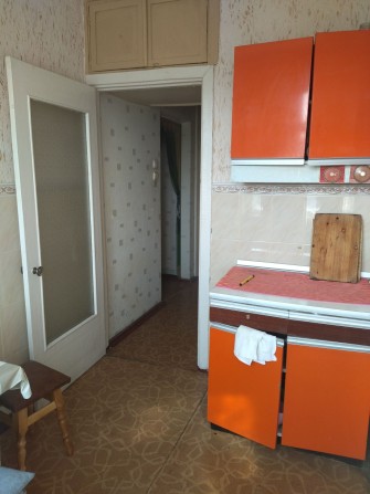 Продам двухкомнатную квартиру р-н рынок Нива - фото 1