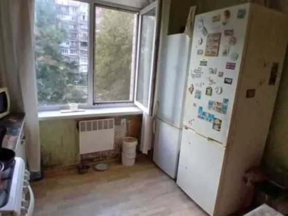 3 кімн 67м2 з автономкою на ТОПОЛі (717495) Днепр