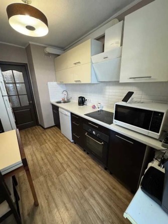 Продам 3к квартиру на ж.м. Тополь-1 - фото 1