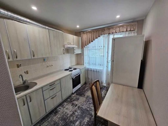 Продам 1к квартиру на Александра Поля (низ) Днепр