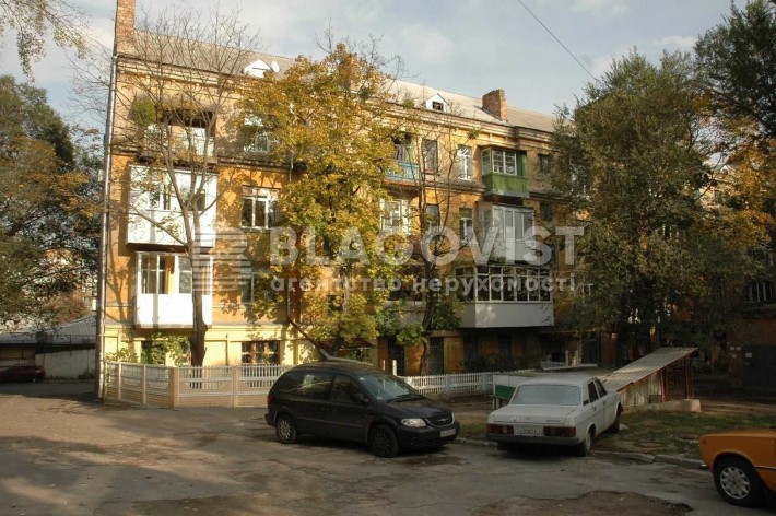 Продаєть 2к квартира  Сирецька 30/1 ТРЦ "Караван Outlet" - фото 1