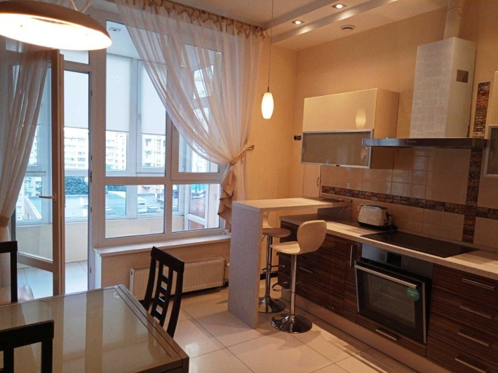 Без комісії. Продаж 2-к квартири в ЖК Пори року - фото 1