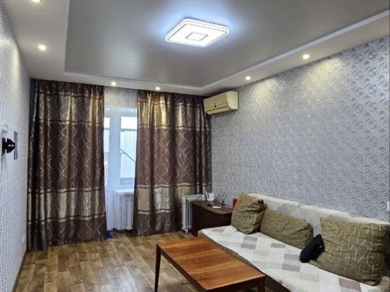 Продаж 2к квартири пр.Богдана Хмельницького / вул.Шкільна / пр.О.Поля Днепр