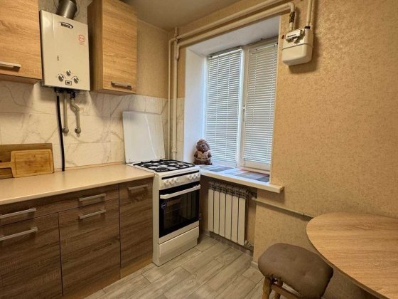 Продам 1 комнатную квартиру с ремонтом на проспекте Слобожанский Днепр