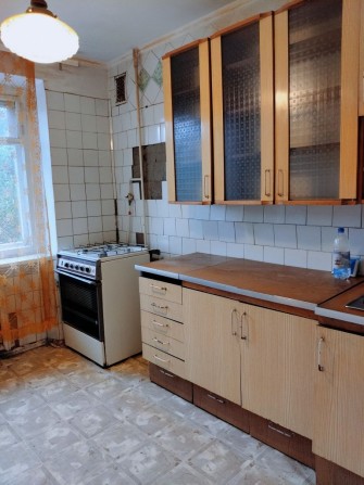 Продається 2х кімнатна квартира в цегляному будинку. - фото 1