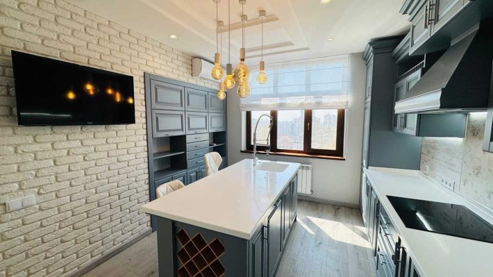 Продаж 4К кв вул. Анни Ахматової, 22 Дворівневий Пентхаус 182 м2 БЕЗ% - фото 1